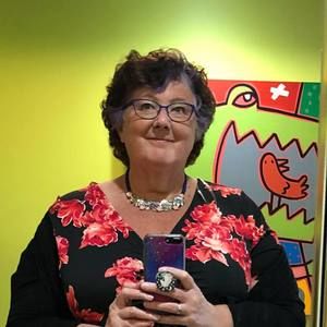 Meet your Posher, Cathie